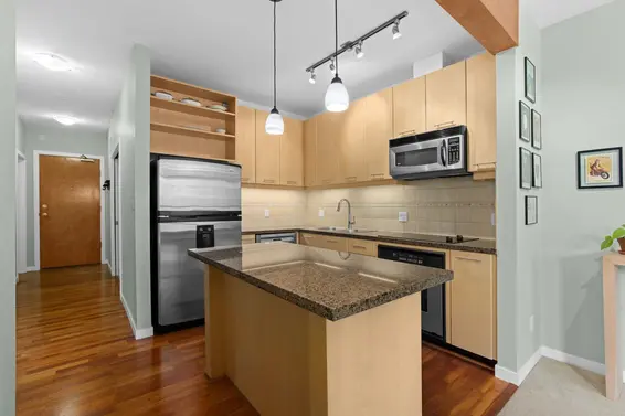 408 560 Ravenwoods Drive, North Vancouver For Sale - image 2