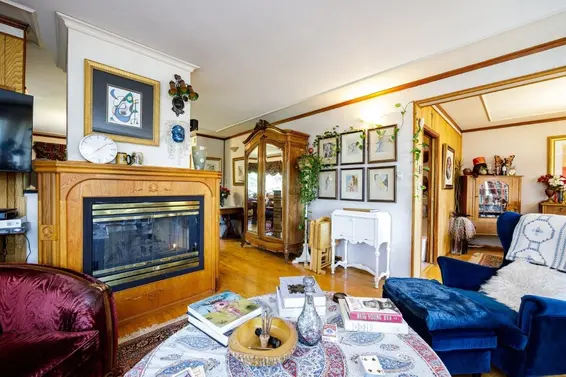 368 East Kings Road, North Vancouver For Sale - image 20
