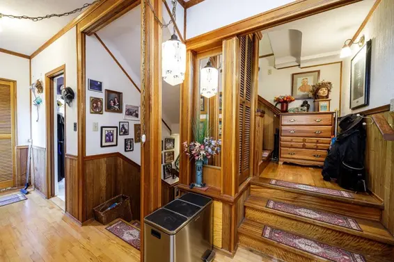 368 East Kings Road, North Vancouver For Sale - image 24