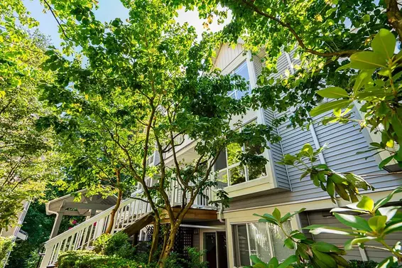 5 1075 Lynn Valley Road, North Vancouver