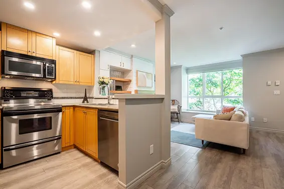 5 1075 Lynn Valley Road, North Vancouver For Sale - image 15
