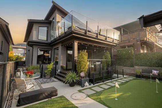 351 West 28th Street, North Vancouver For Sale - image 32
