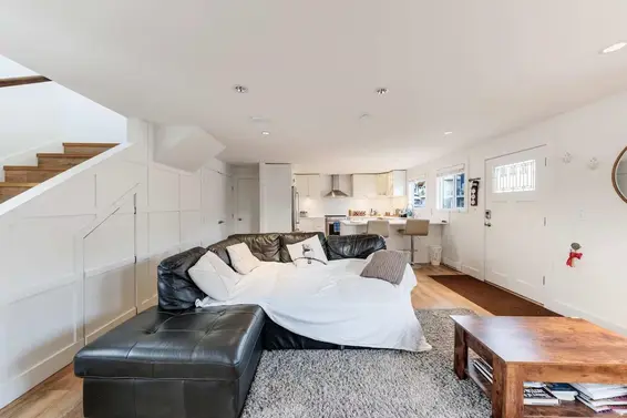 A015 415 Esplanade Avenue, North Vancouver For Sale - image 10