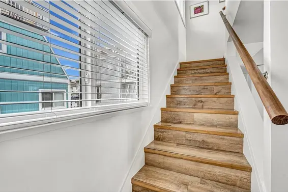 A015 415 Esplanade Avenue, North Vancouver For Sale - image 13