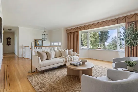 420 Monteray Avenue, North Vancouver For Sale - image 2