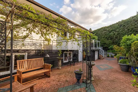 420 Monteray Avenue, North Vancouver For Sale - image 21