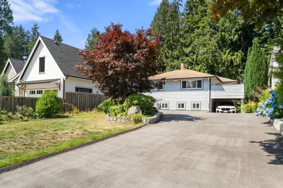 1118 Wendel Place, North Vancouver