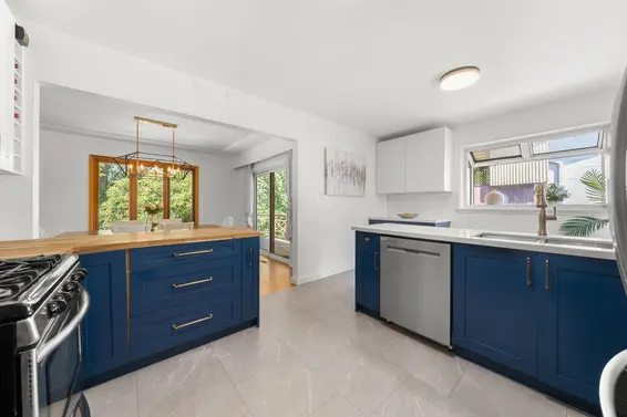 1118 Wendel Place, North Vancouver For Sale - image 11