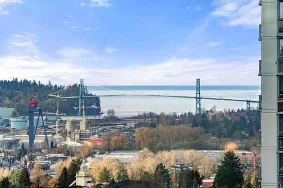 1006 160 East 13th Street, North Vancouver