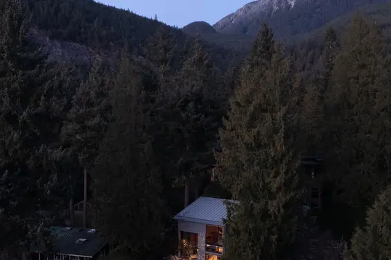 5757 Telegraph Trail, West Vancouver For Sale - image 40