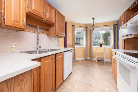 3 237 West 16th Street, North Vancouver For Sale - image 10