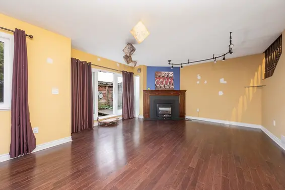 3 237 West 16th Street, North Vancouver For Sale - image 11