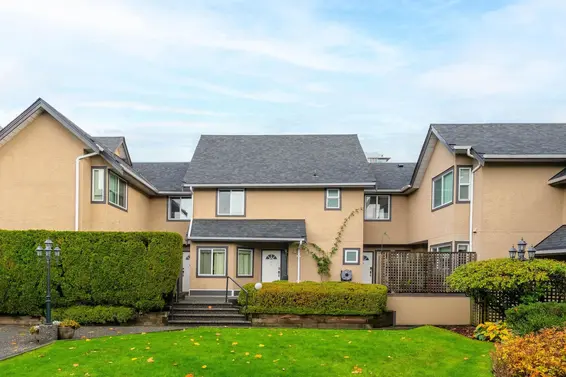 3 237 West 16th Street, North Vancouver For Sale - image 2