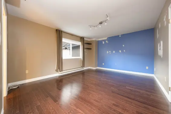 3 237 West 16th Street, North Vancouver For Sale - image 20