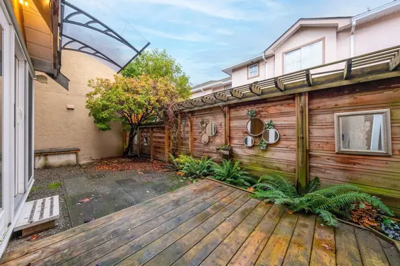 3 237 West 16th Street, North Vancouver For Sale - image 27