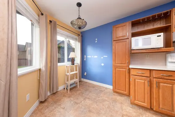 3 237 West 16th Street, North Vancouver For Sale - image 5