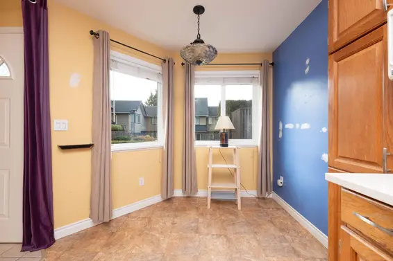 3 237 West 16th Street, North Vancouver For Sale - image 6