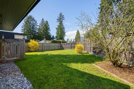 2940 Colwood Drive, North Vancouver For Sale - image 32