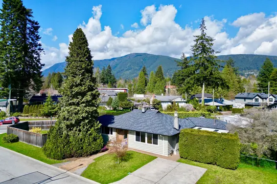 2940 Colwood Drive, North Vancouver For Sale - image 34