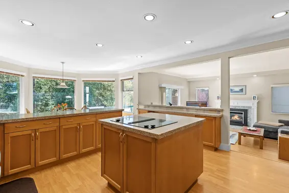 5309 Westhaven Wynd, West Vancouver For Sale - image 3