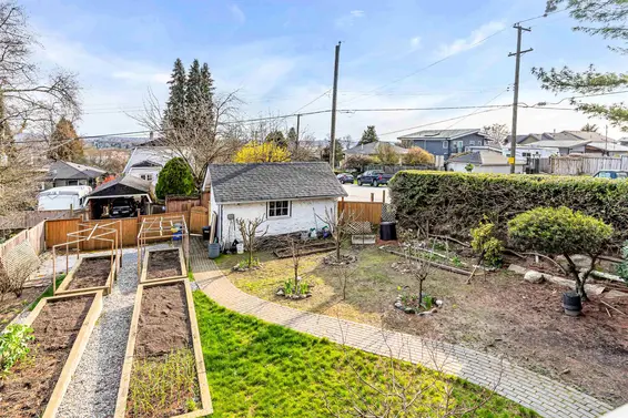 550 Sutherland Avenue, North Vancouver For Sale - image 33