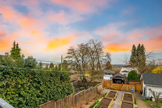 550 Sutherland Avenue, North Vancouver For Sale - image 5