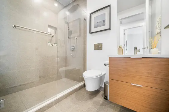 301 6697 Nelson Avenue, West Vancouver For Sale - image 9