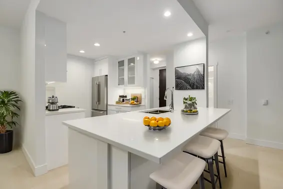502 120 West 16th Street, North Vancouver For Sale - image 6