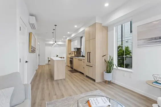 21 237 Ridgeway Avenue, North Vancouver For Sale - image 5