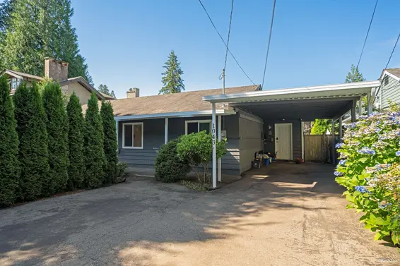 1043 Belvedere Drive, North Vancouver For Sale - image 11