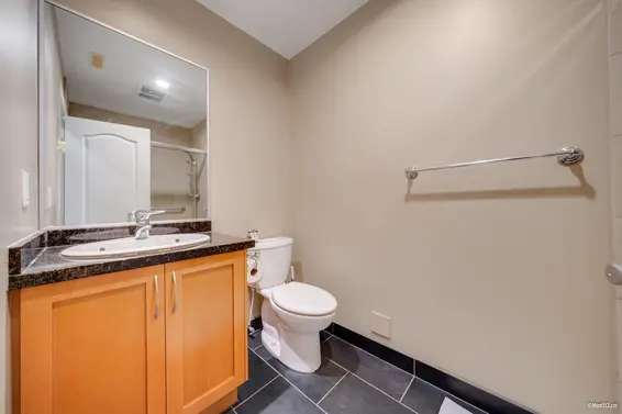 1043 Belvedere Drive, North Vancouver For Sale - image 21