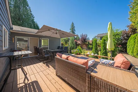 1043 Belvedere Drive, North Vancouver For Sale - image 39