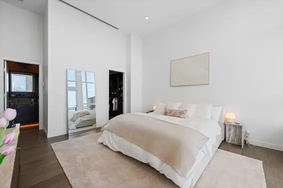 2403 125 East 14th Street, North Vancouver For Sale - image 23