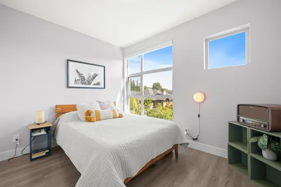 202 3602 Aldercrest Dr Drive, North Vancouver For Sale - image 19