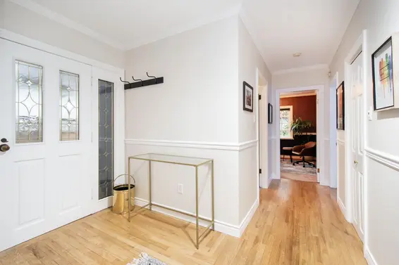 2007 Panorama Drive, North Vancouver For Sale - image 3