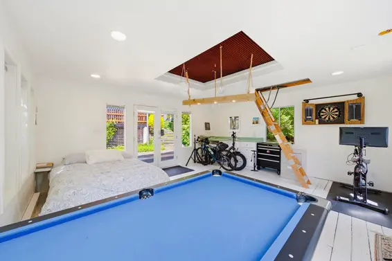 4015 Cummins Place, North Vancouver For Sale - image 32