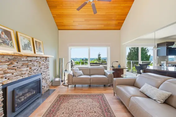 4015 Cummins Place, North Vancouver For Sale - image 6