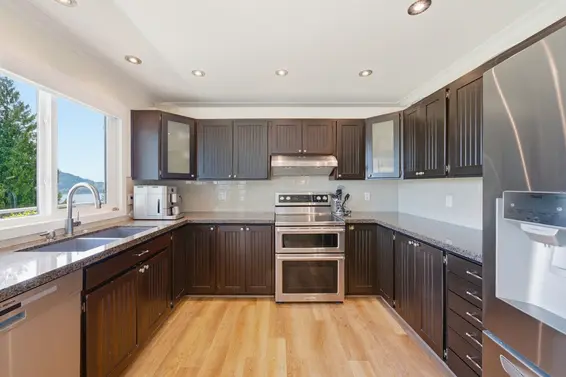 4015 Cummins Place, North Vancouver For Sale - image 8