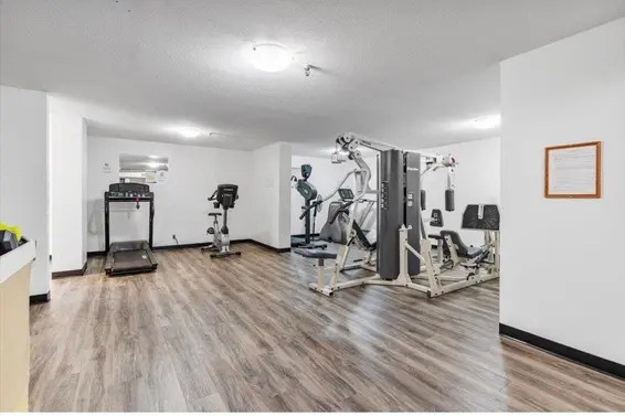 202 2012 Fullerton Avenue, North Vancouver For Sale - image 11