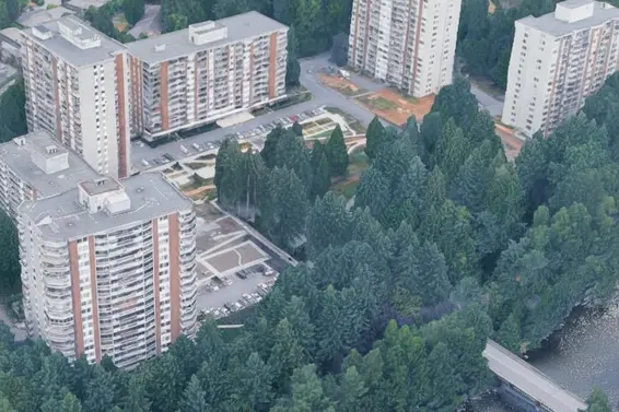 202 2012 Fullerton Avenue, North Vancouver For Sale - image 2