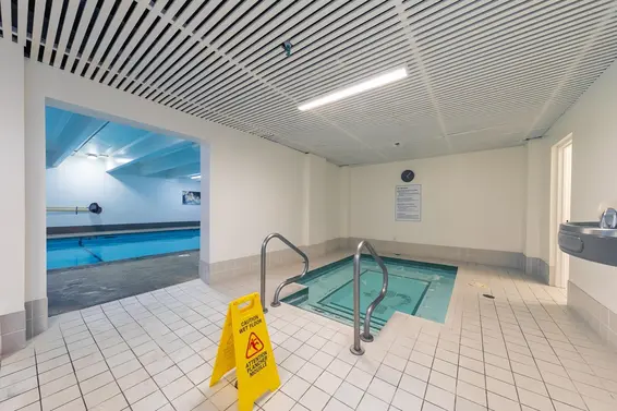 202 2012 Fullerton Avenue, North Vancouver For Sale - image 8