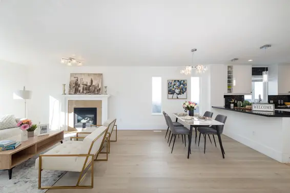 3638 Maginnis Avenue, North Vancouver For Sale - image 10