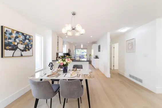 3638 Maginnis Avenue, North Vancouver For Sale - image 12