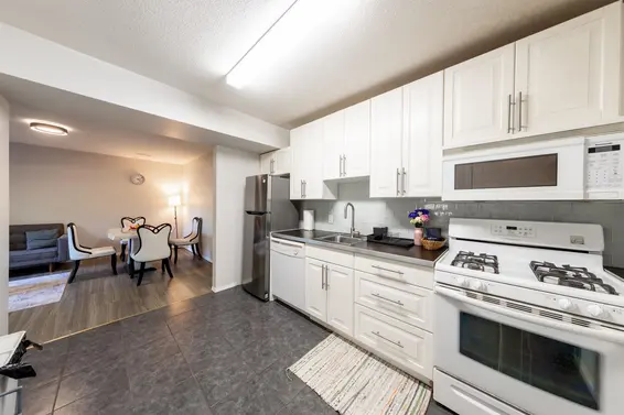 3638 Maginnis Avenue, North Vancouver For Sale - image 30