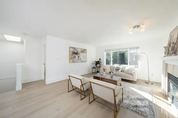 3638 Maginnis Avenue, North Vancouver For Sale - image 4