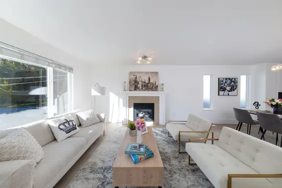 3638 Maginnis Avenue, North Vancouver For Sale - image 7