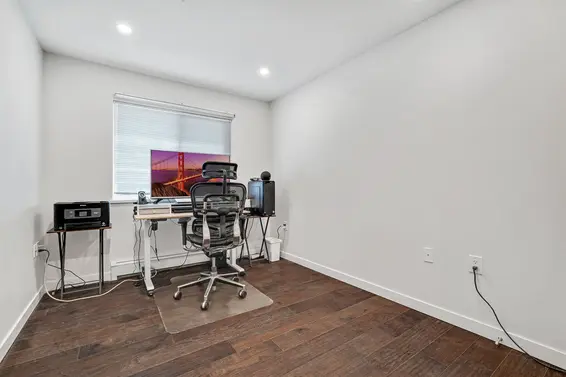 302 357 East 2nd Street, North Vancouver For Sale - image 18