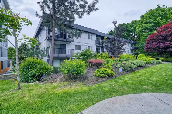 302 357 East 2nd Street, North Vancouver For Sale - image 27