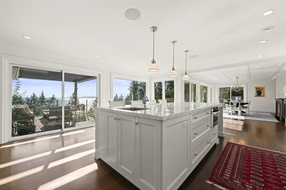 6215 Overstone Drive, West Vancouver For Sale - image 17