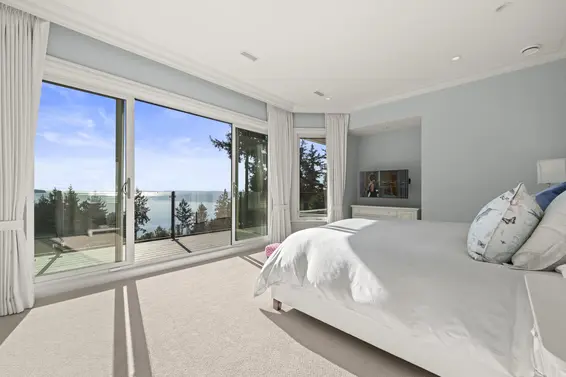 6215 Overstone Drive, West Vancouver For Sale - image 30